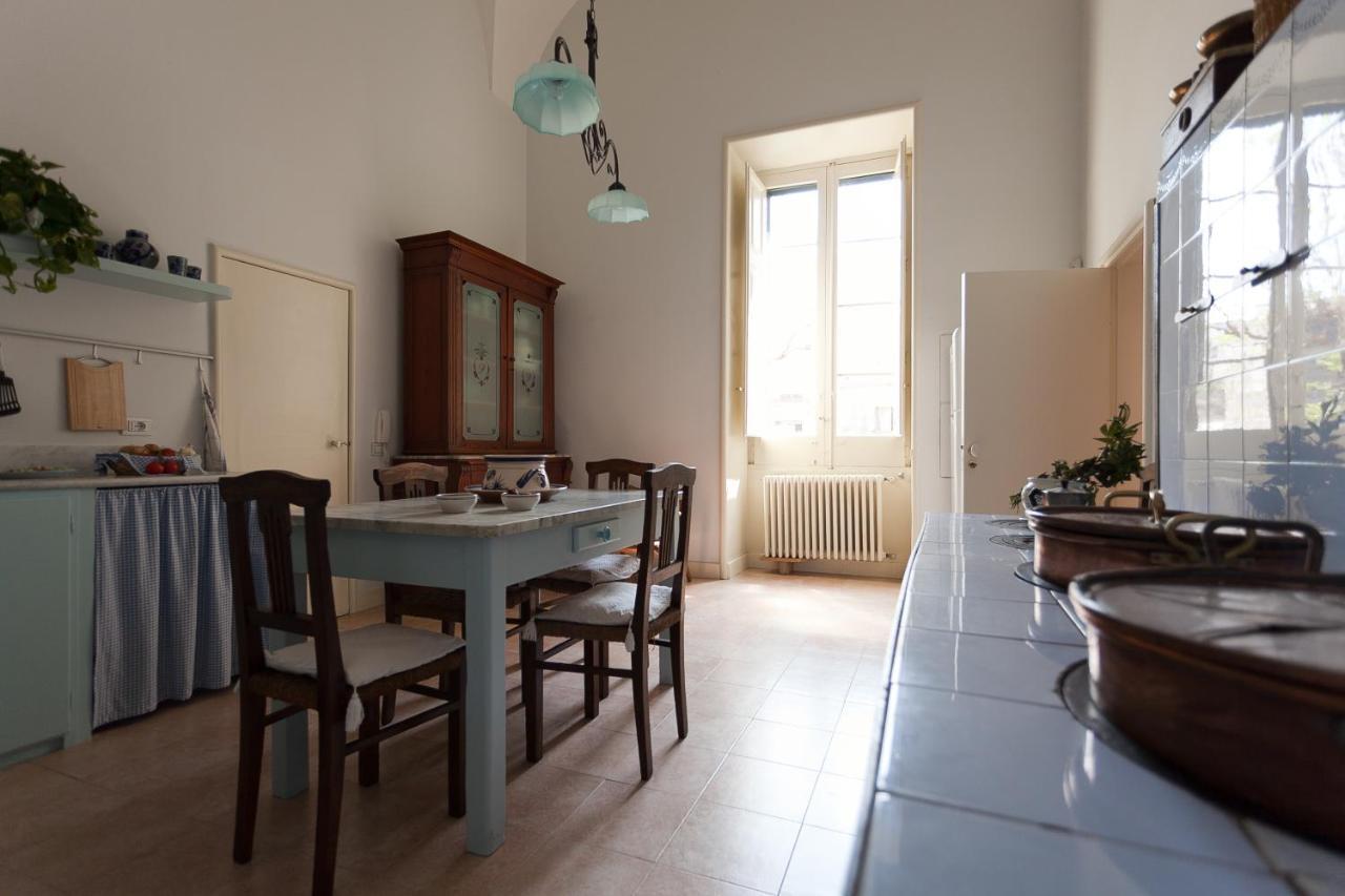 Palazzo Pio Apartment Lecce Bagian luar foto